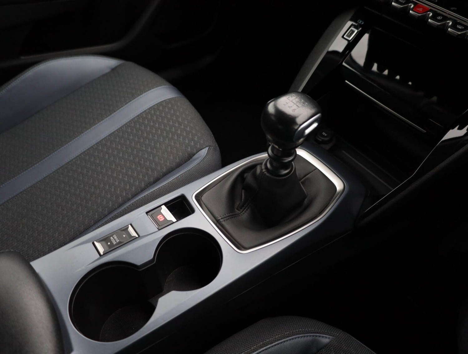 Used Peugeot 2008 2020 for sale - 76979204: Photo 8