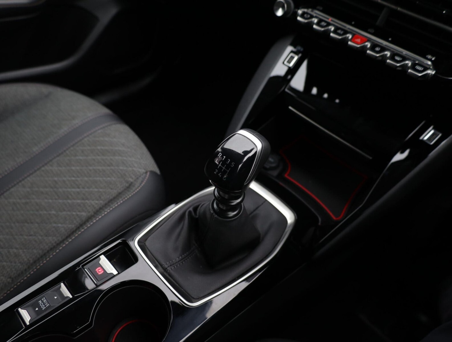 Used Peugeot 208 2024 for sale - 76677748: Photo 8