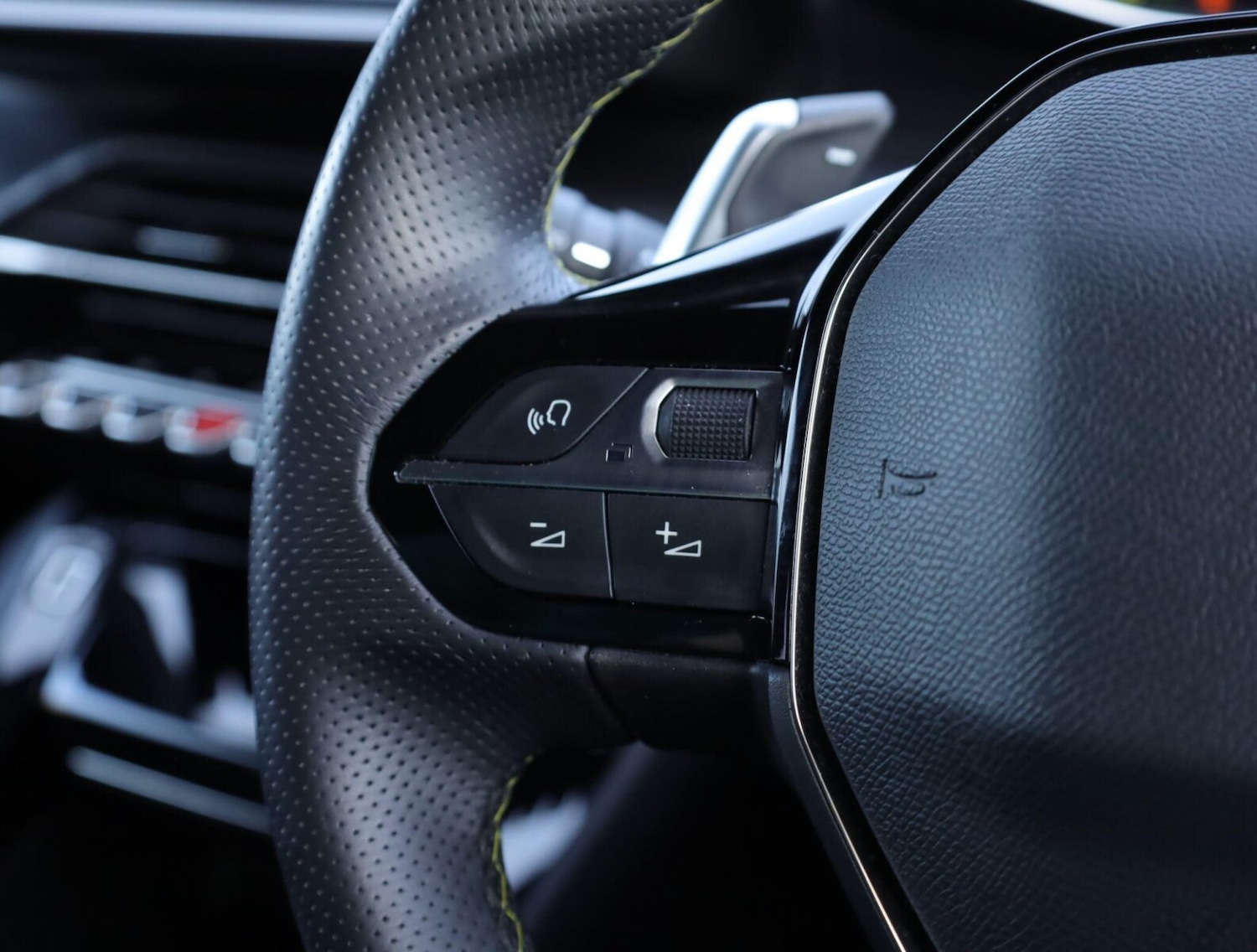 Used Peugeot 208 2023 for sale - 76676494: Photo 19