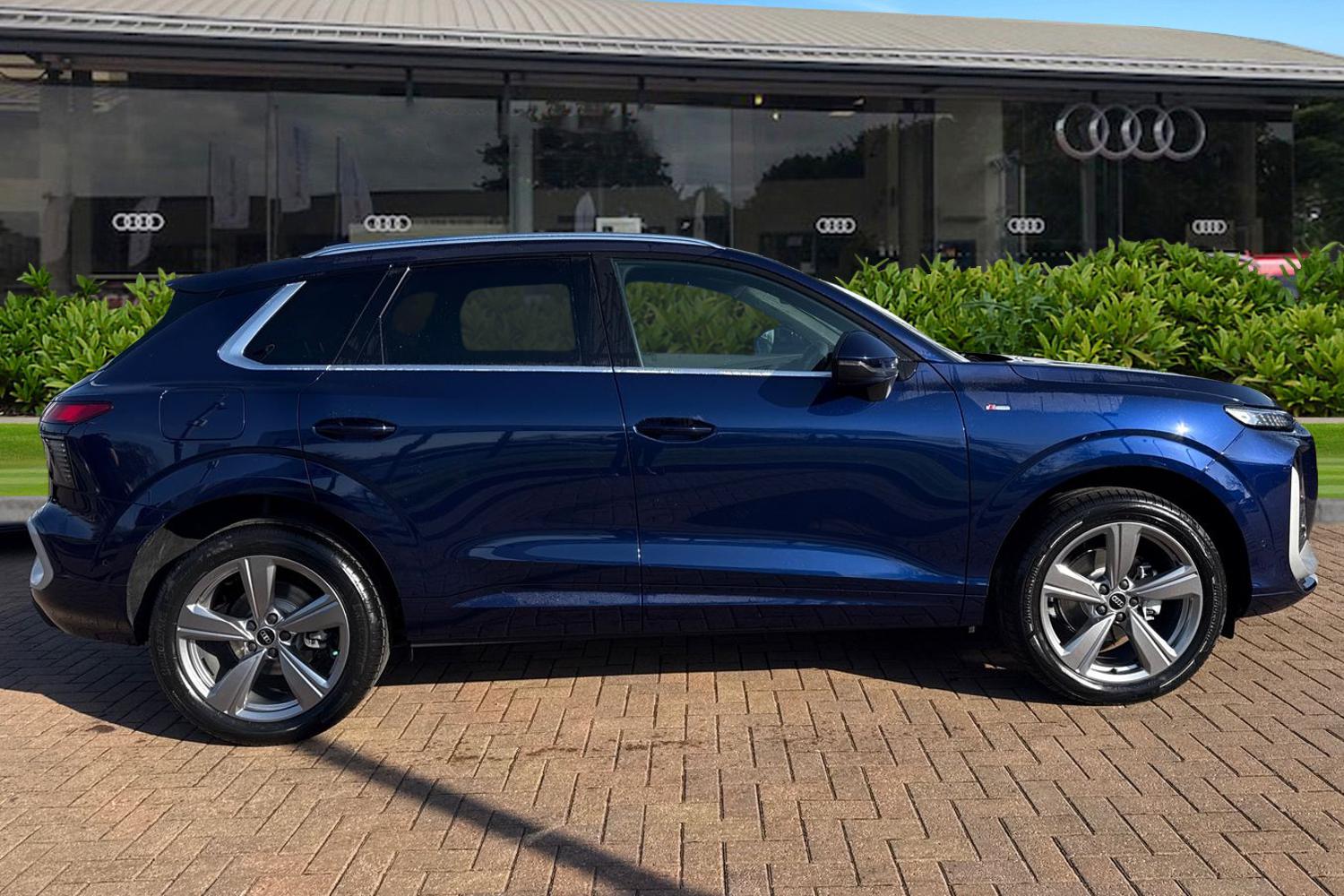 Used Audi Q3 2026 for sale - 77919309: Photo 3