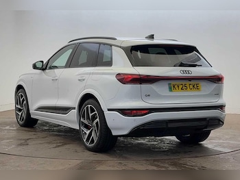 Used Audi Q6 e-tron 2025 for sale - 76316618: Photo 3