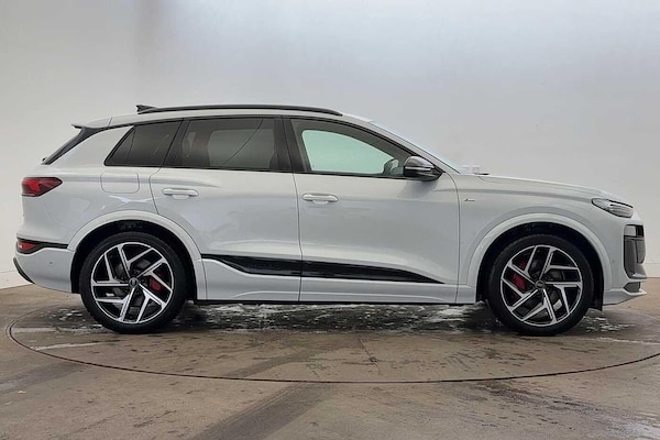 Used Audi Q6 e-tron 2025 for sale - 76316618: Photo 4