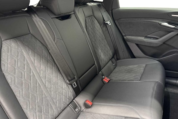 Used Audi Q6 e-tron 2025 for sale - 76316618: Photo 9