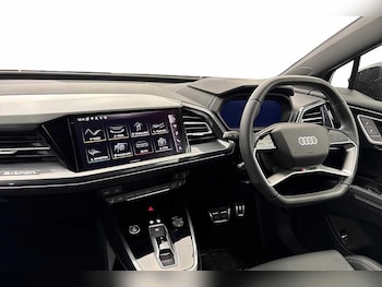 Used Audi Q4 e-tron 2025 for sale - 78367851: Photo