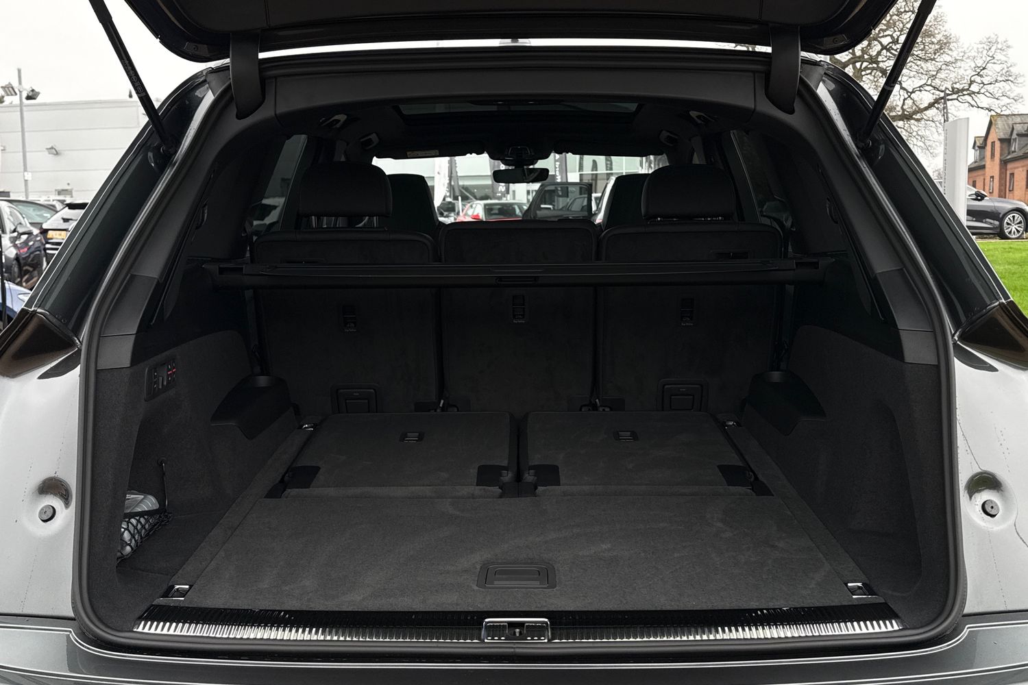 Used Audi SQ7 2026 for sale - 77014028: Photo 6