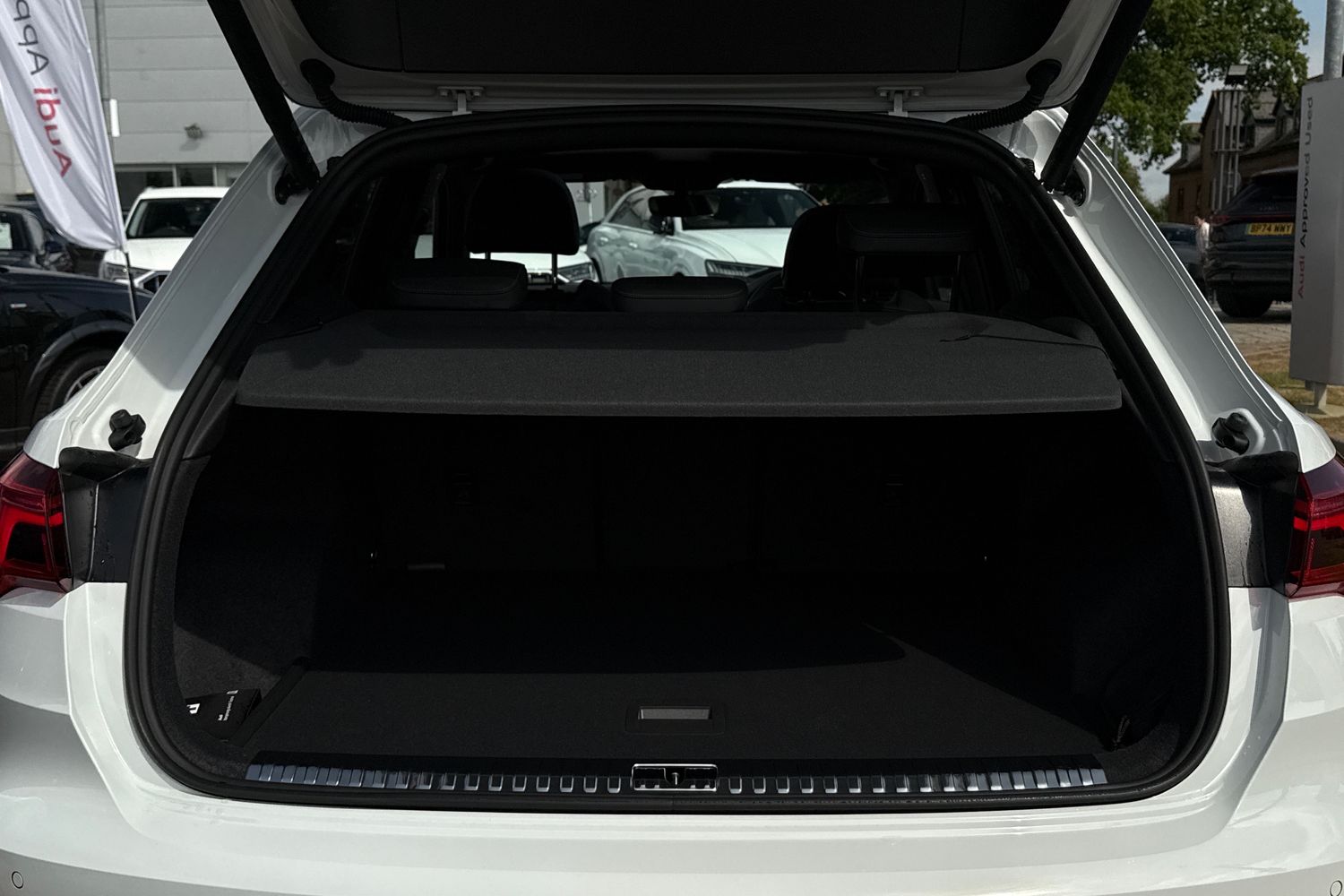 Used Audi Q3 2025 for sale - 76654234: Photo 6