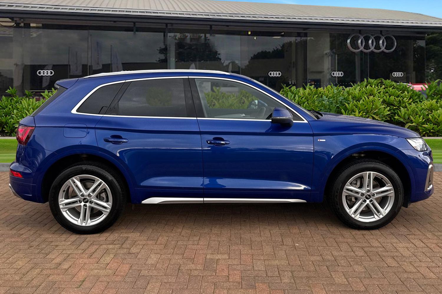 Used Audi Q5 2023 for sale - 76624989: Photo 3