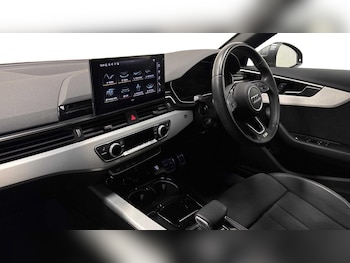 Used Audi A4 2022 for sale - 76519996: Photo