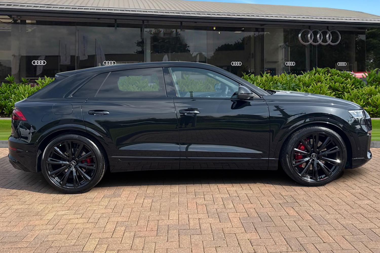 Used Audi SQ8 2025 for sale - 76421356: Photo 3