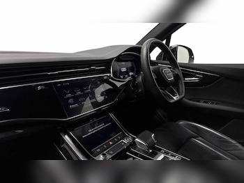 Used Audi Q7 2023 for sale - 78512272: Photo