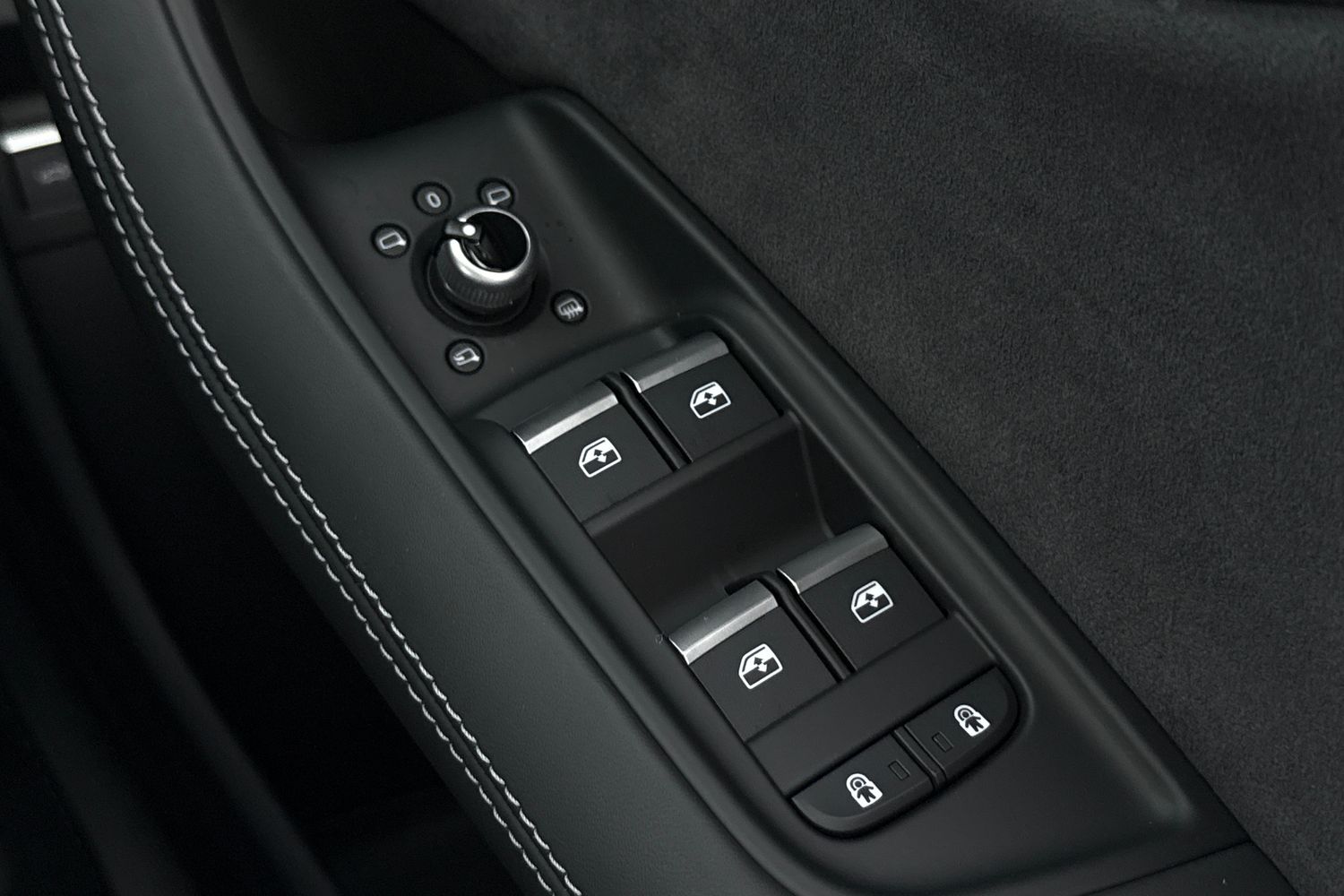 Used Audi SQ7 2026 for sale - 77383261: Photo 41