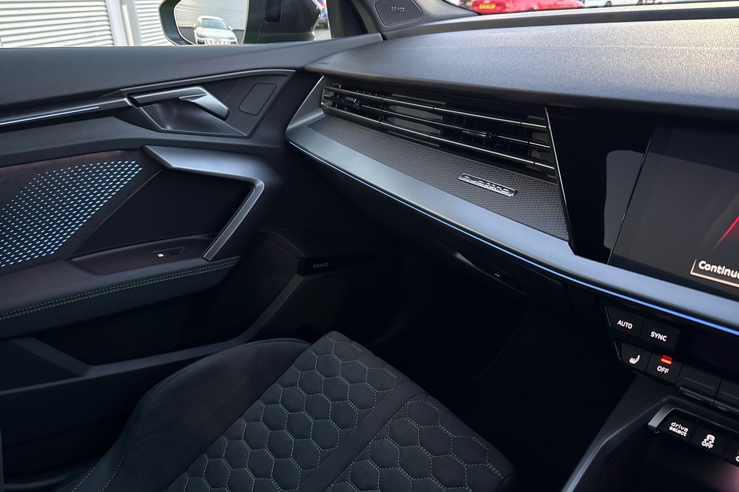 Used Audi RS3 2025 for sale - 76654385: Photo 19