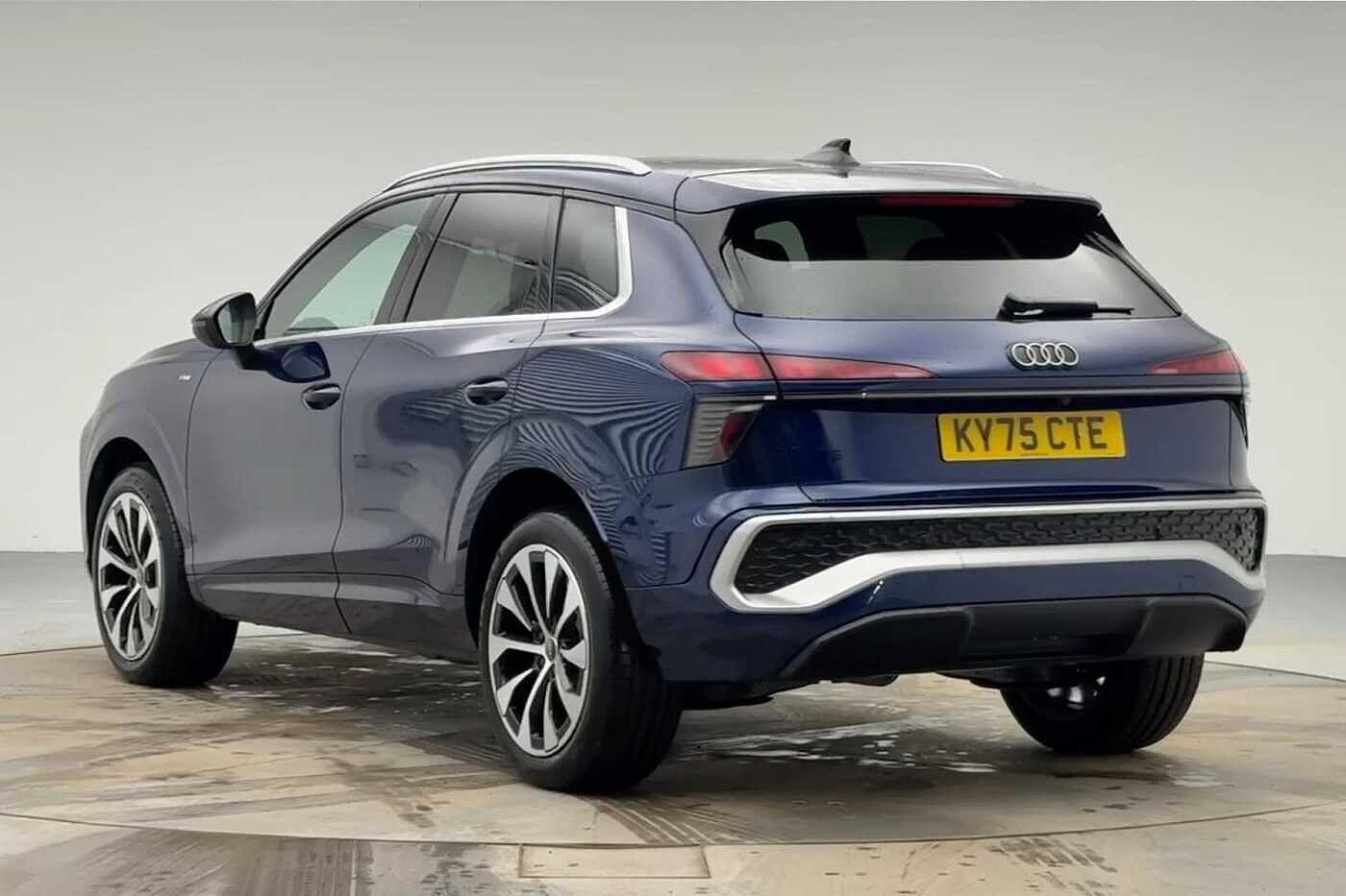 Used Audi Q3 2025 for sale - 77981871: Photo 3