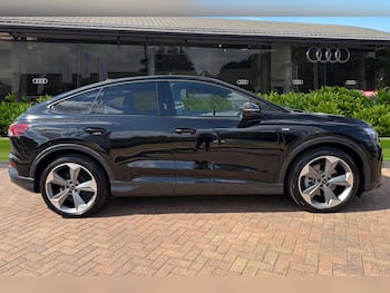 Used Audi Q4 e-tron 2025 for sale - 79627491: Photo