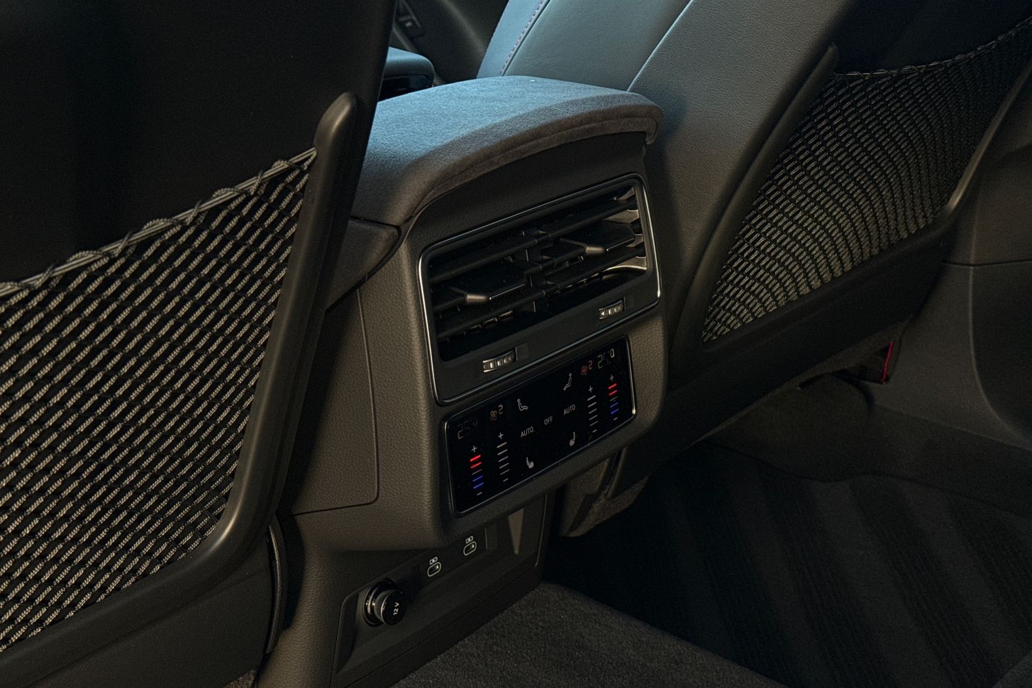 Used Audi RS Q8 2025 for sale - 77093538: Photo 30