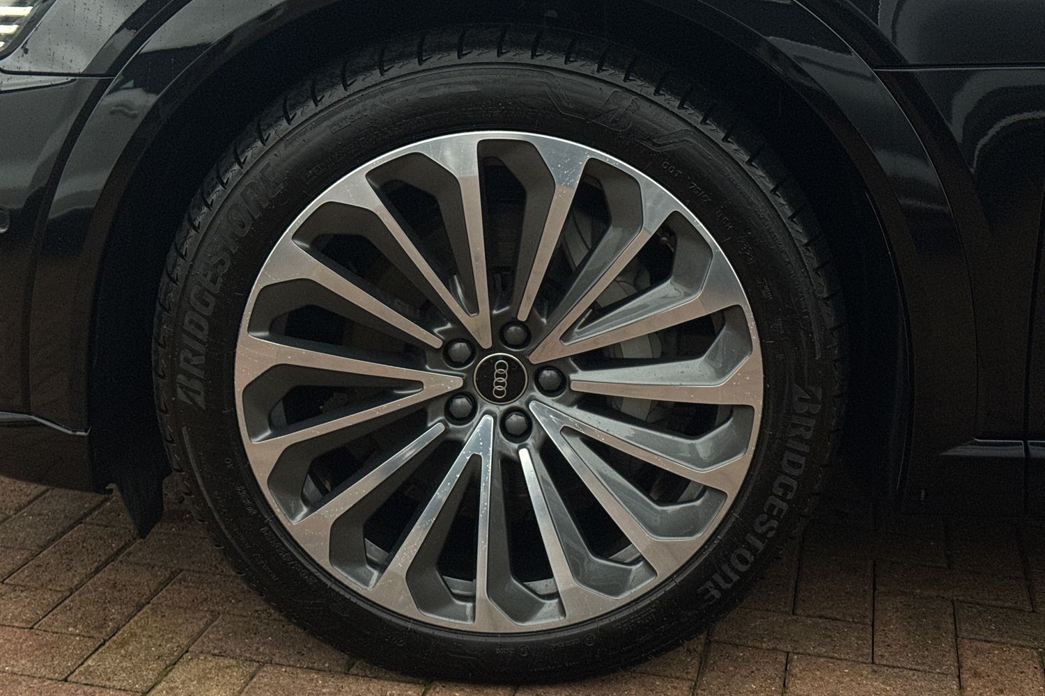 Used Audi Q8 e-tron 2024 for sale - 76158299: Photo 10