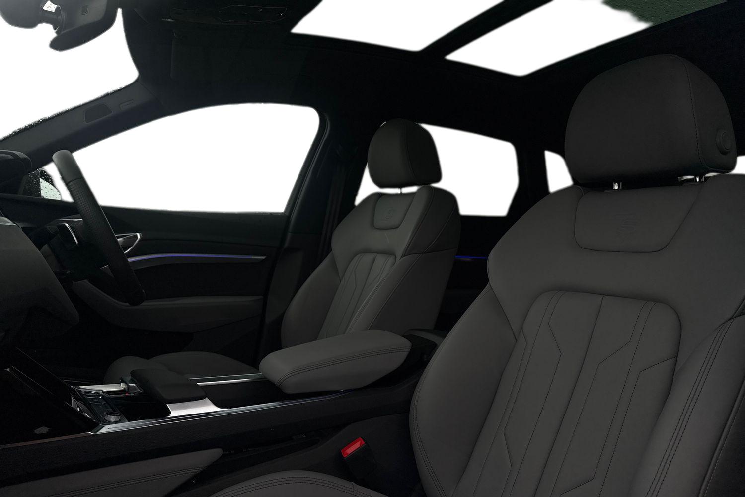 Used Audi Q8 e-tron 2024 for sale - 76158299: Photo 16