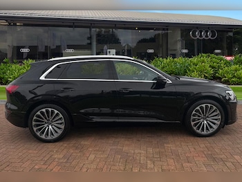 Used Audi Q8 e-tron 2024 for sale - 76158299: Photo 3