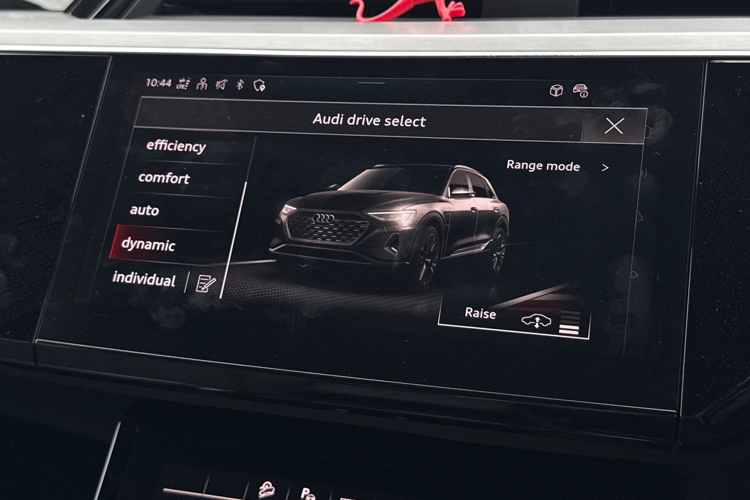 Used Audi Q8 e-tron 2024 for sale - 76158299: Photo 43