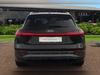 Used Audi Q8 e-tron 2024 for sale - 76158299: Photo 4