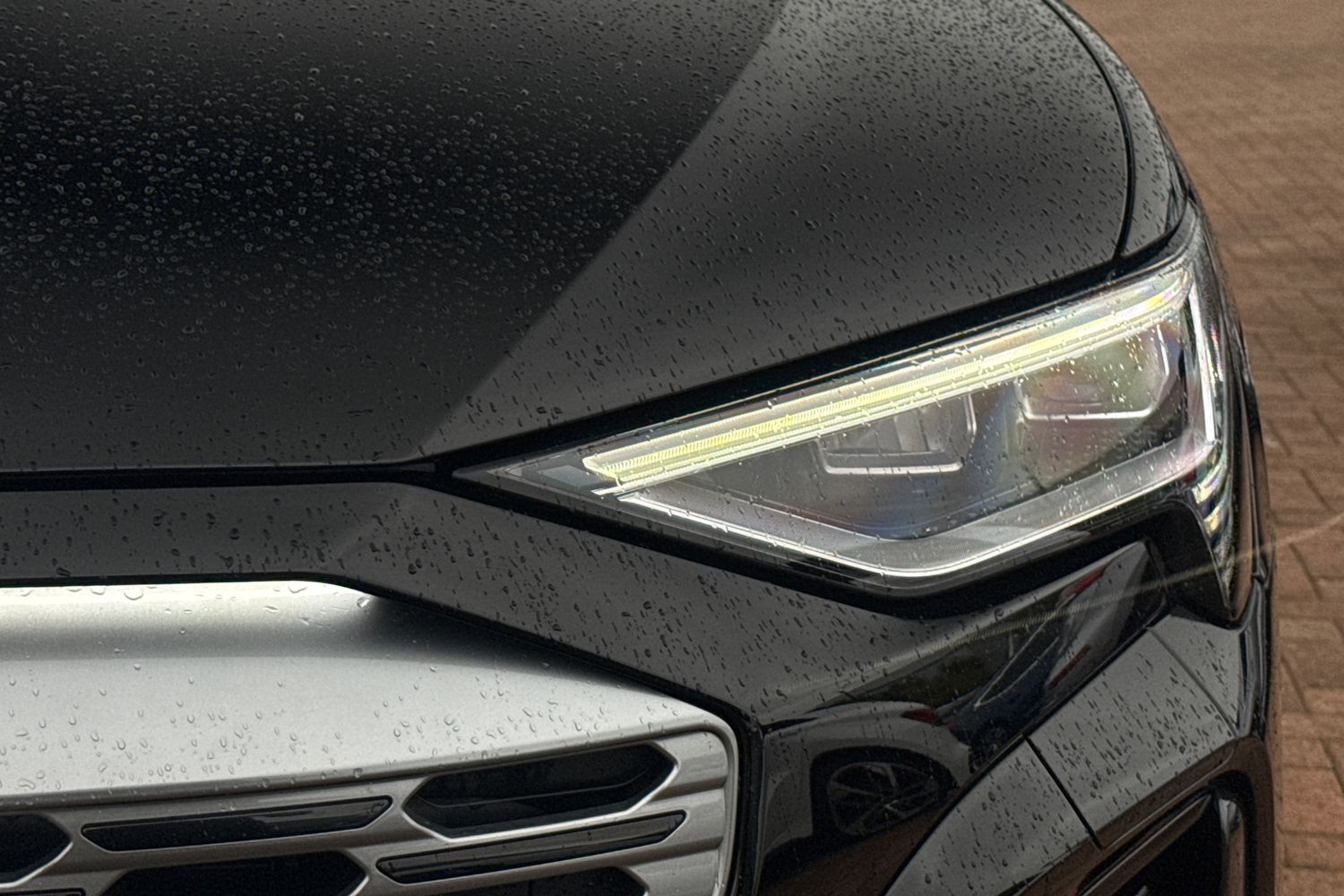 Used Audi Q8 e-tron 2024 for sale - 76158299: Photo 53