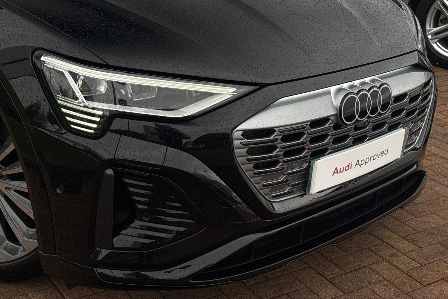 Used Audi Q8 e-tron 2024 for sale - 76158299: Photo 9