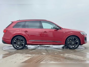 Used Audi Q7 2025 for sale - 77546591: Photo