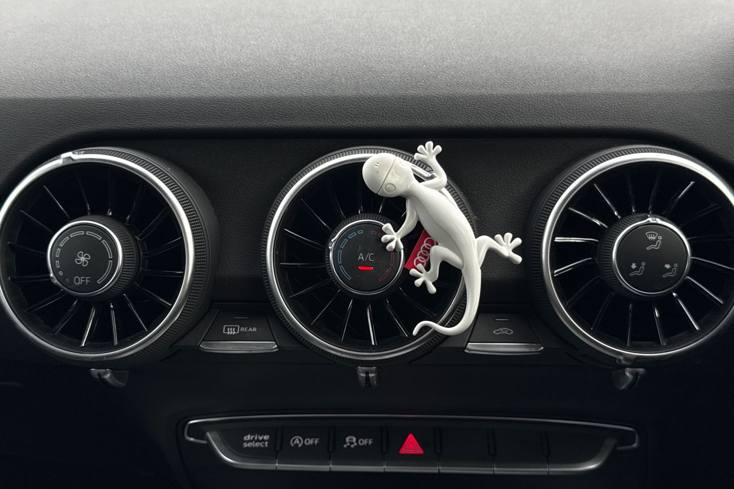 Used Audi TT 2022 for sale - 76488347: Photo 22