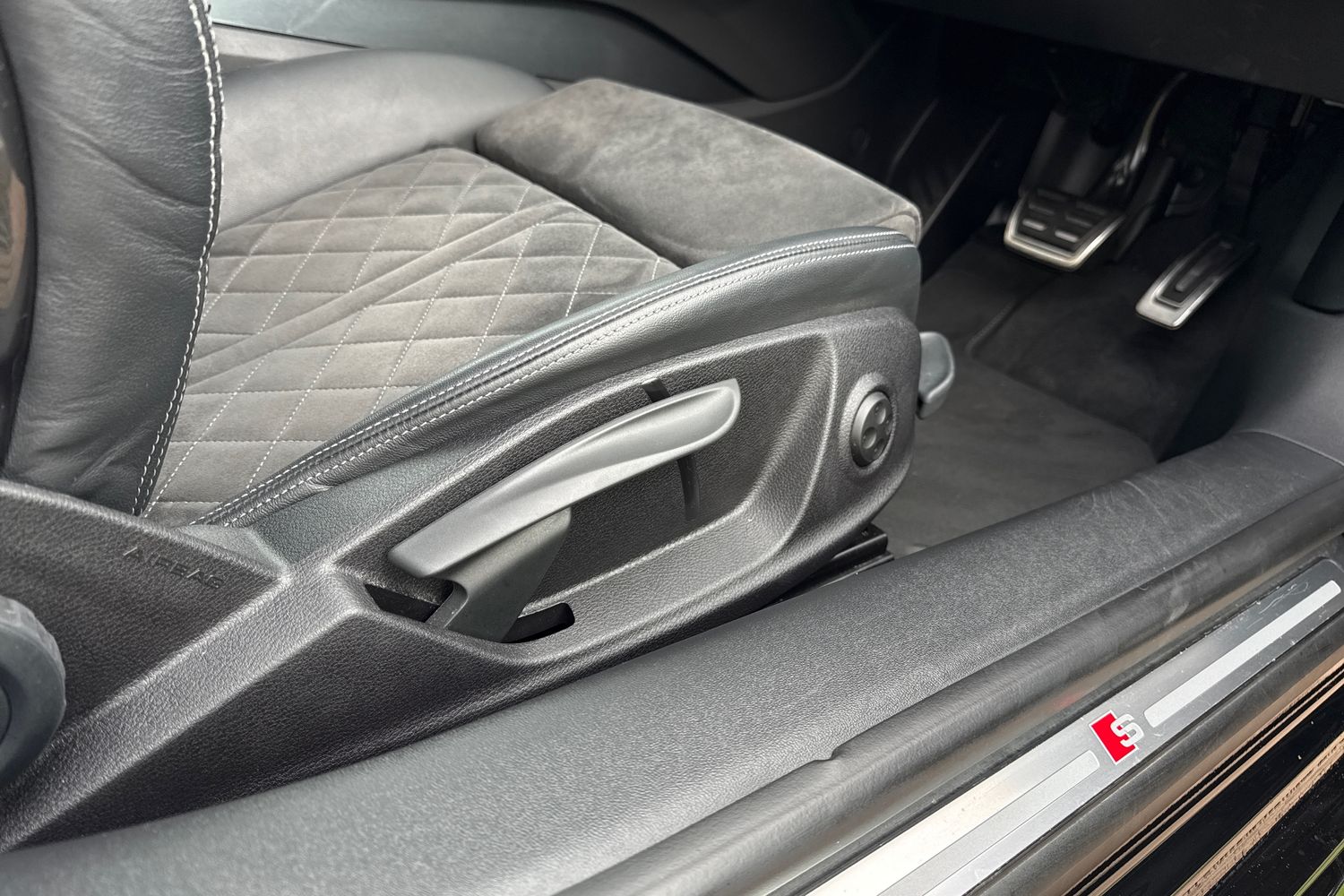 Used Audi TT 2022 for sale - 76488347: Photo 42