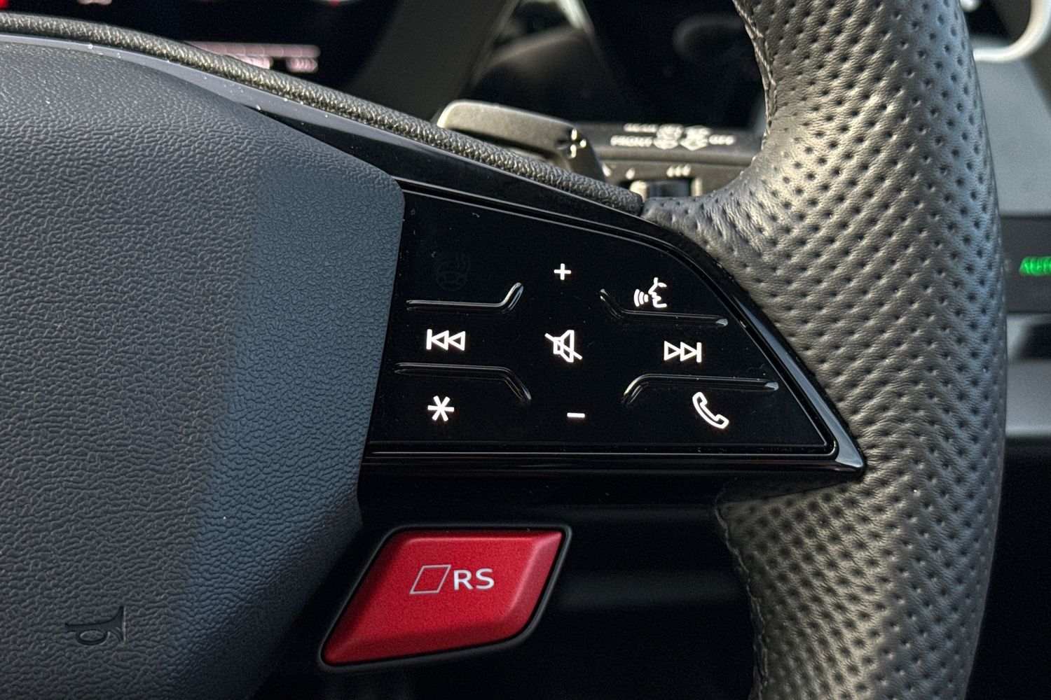 Used Audi RS3 2025 for sale - 76590425: Photo 38