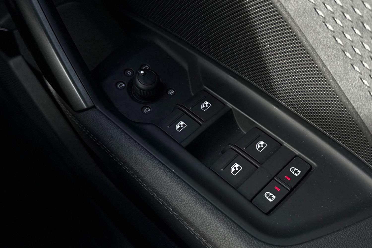 Used Audi RS3 2025 for sale - 76590425: Photo 40