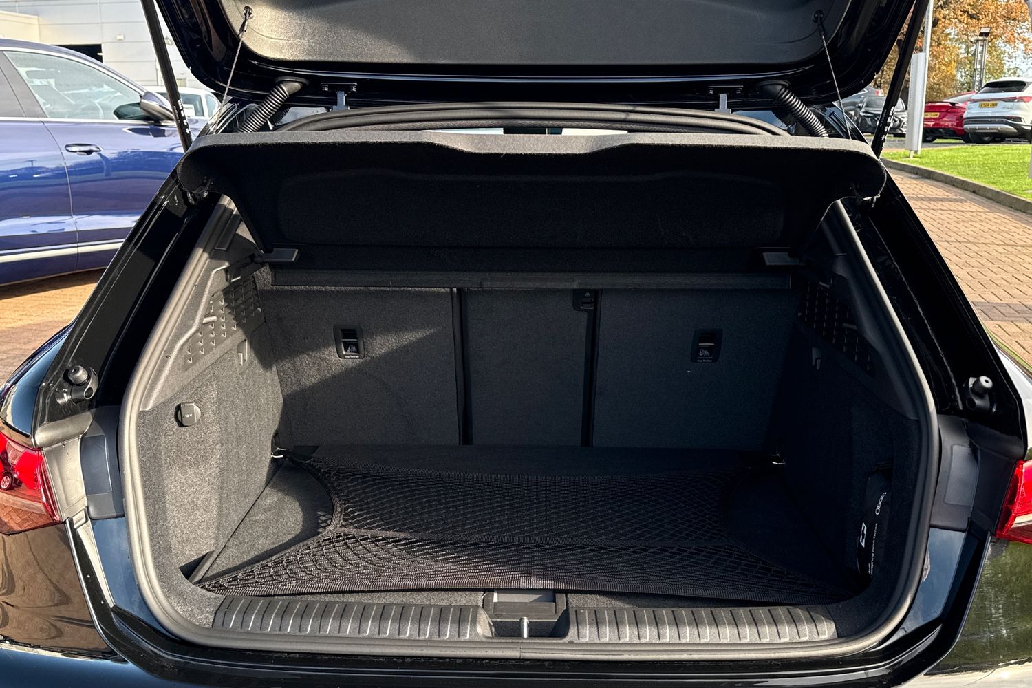 Used Audi RS3 2025 for sale - 76590425: Photo 7