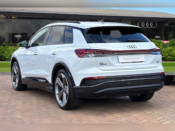 Used Audi Q4 e-tron 2025 for sale - 79030679: Photo