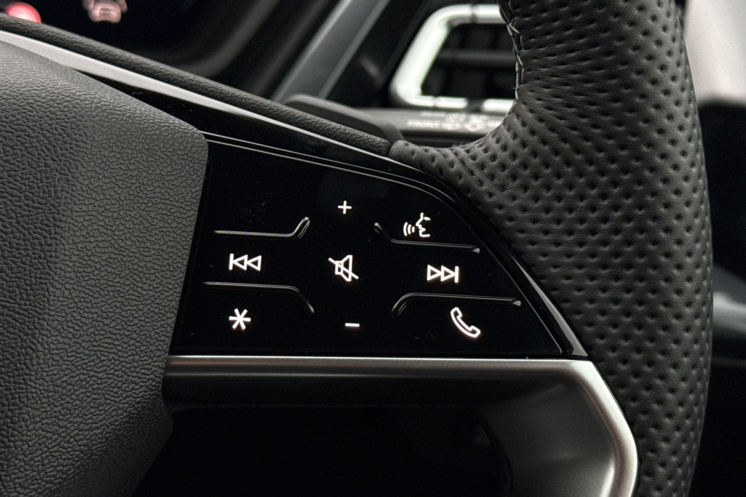 Used Audi Q4 e-tron 2026 for sale - 77608380: Photo 36