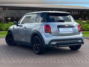 Used MINI Hatch 2023 for sale - 79705363: Photo