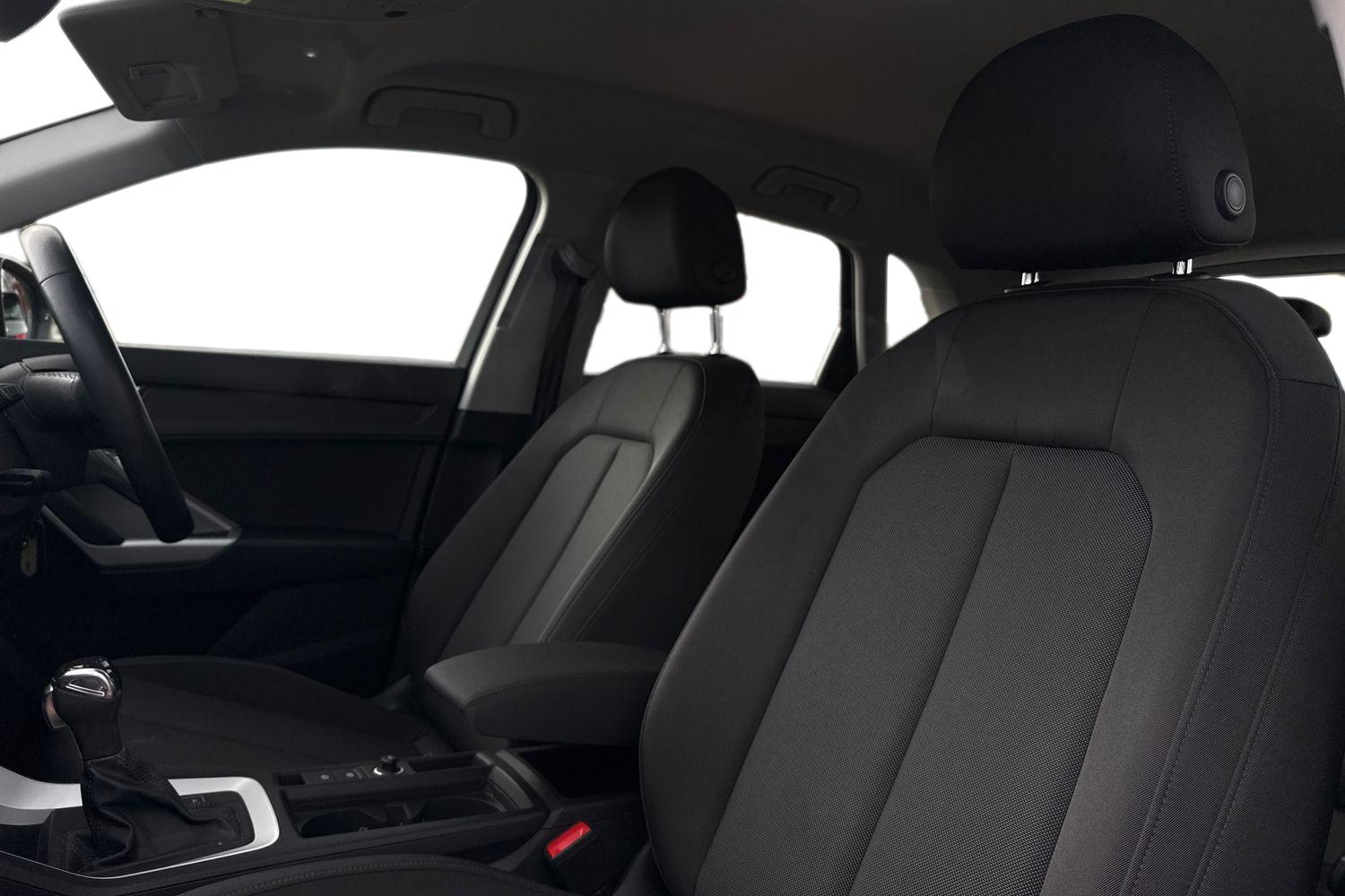 Used Audi Q3 2022 for sale - 76346551: Photo 15