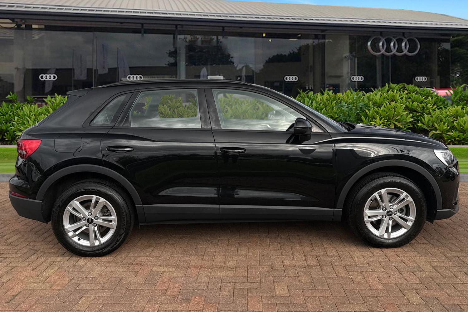 Used Audi Q3 2022 for sale - 76346551: Photo 3
