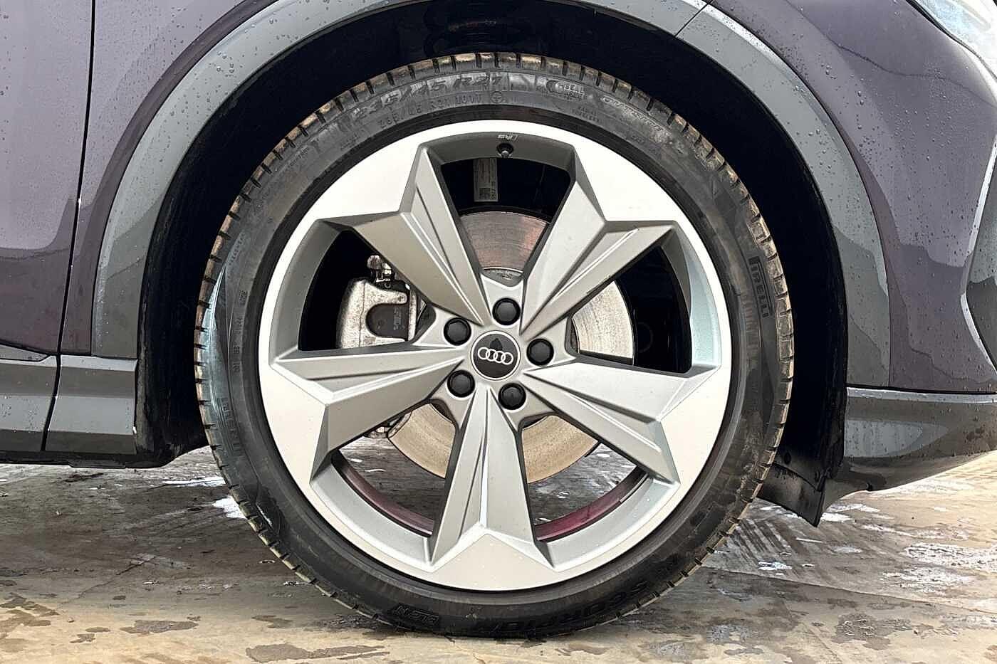 Used Audi Q4 e-tron 2025 for sale - 78029480: Photo 5