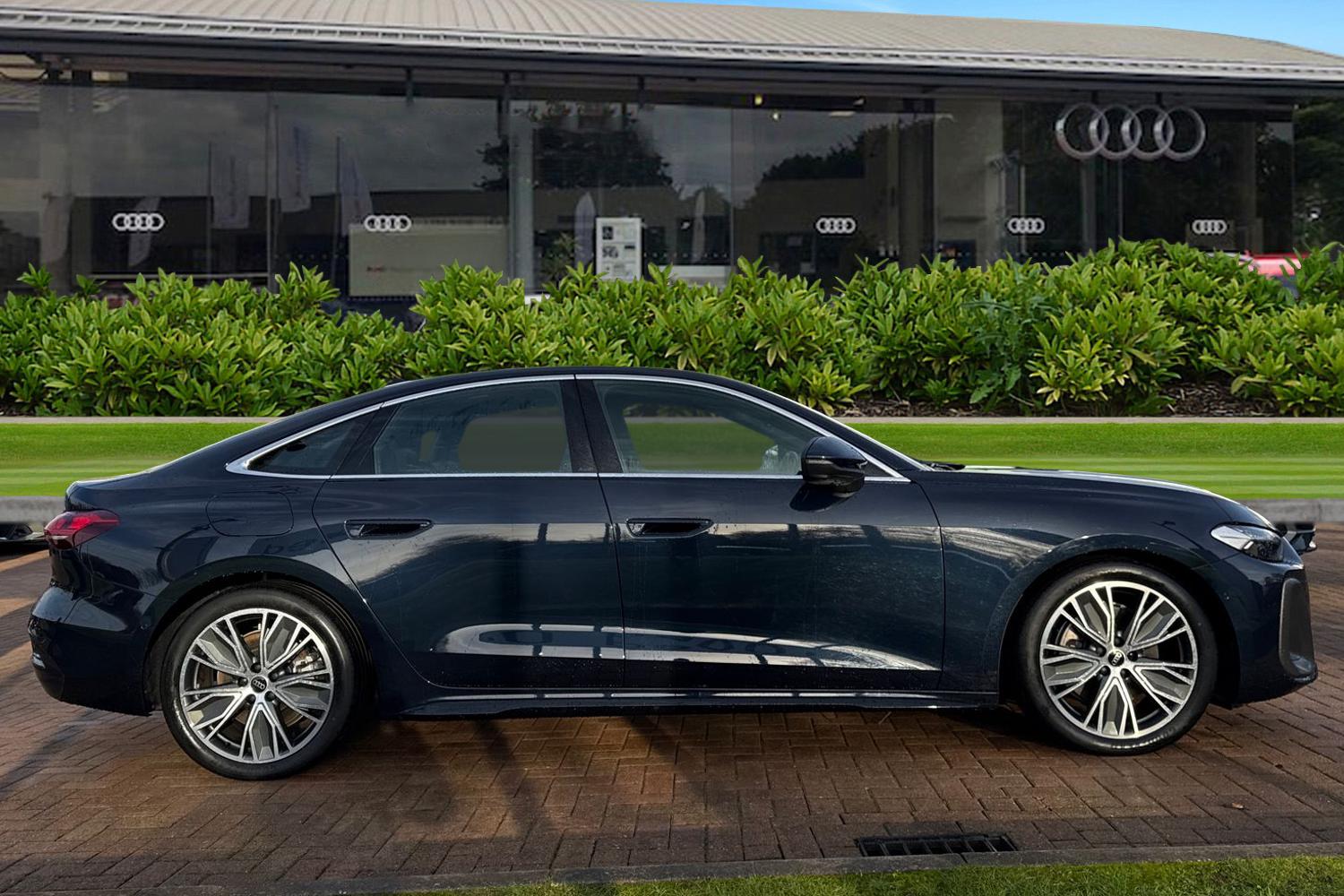 Used Audi A5 2024 for sale - 76909483: Photo 3