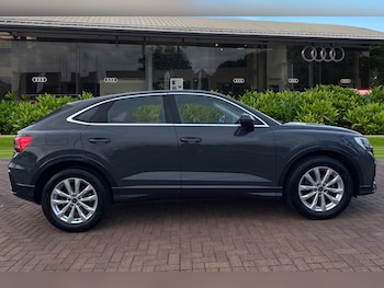 Used Audi Q3 2025 for sale - 76469307: Photo