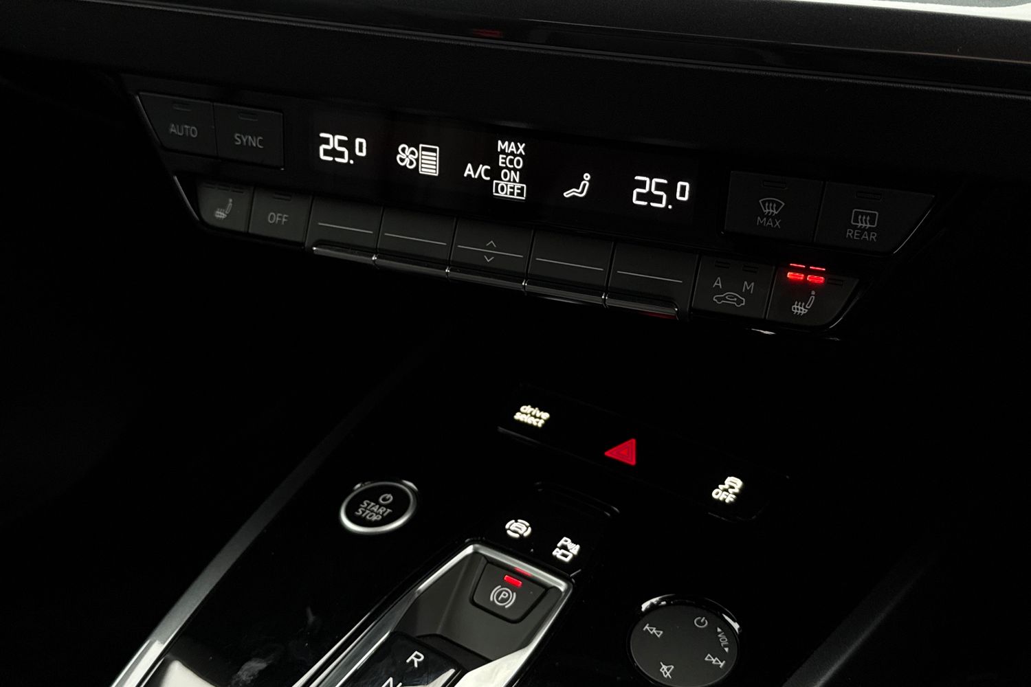 Used Audi Q4 e-tron 2024 for sale - 77032389: Photo 21