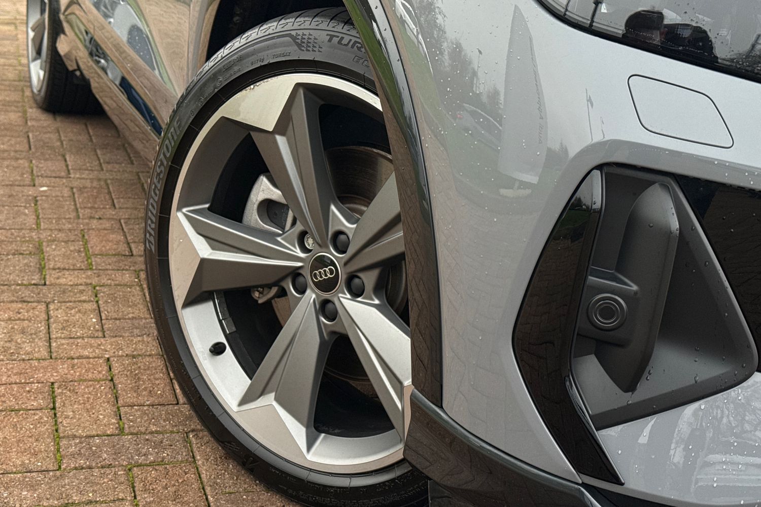 Used Audi Q4 e-tron 2024 for sale - 77032389: Photo 25