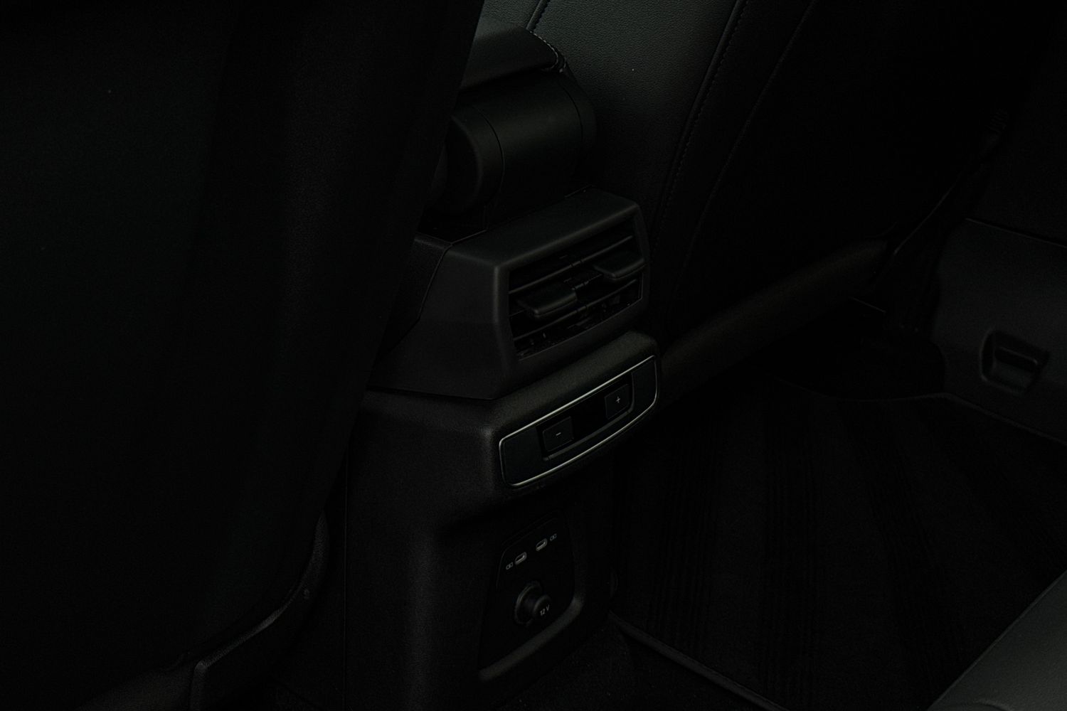 Used Audi Q4 e-tron 2024 for sale - 77032389: Photo 28