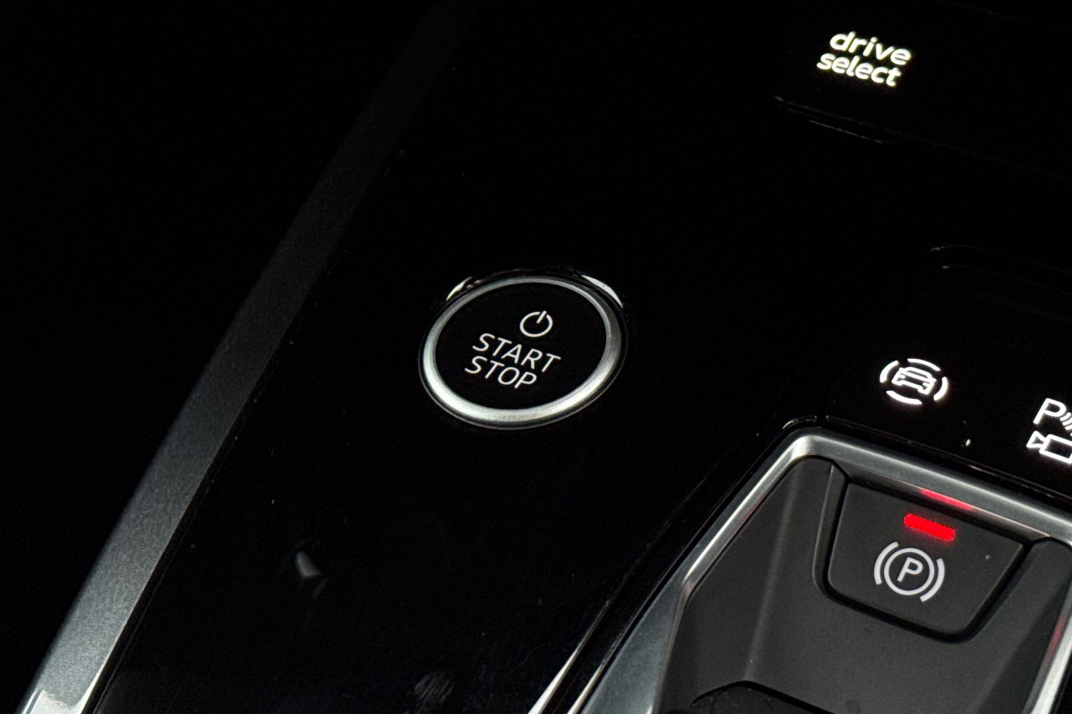 Used Audi Q4 e-tron 2024 for sale - 77032389: Photo 42