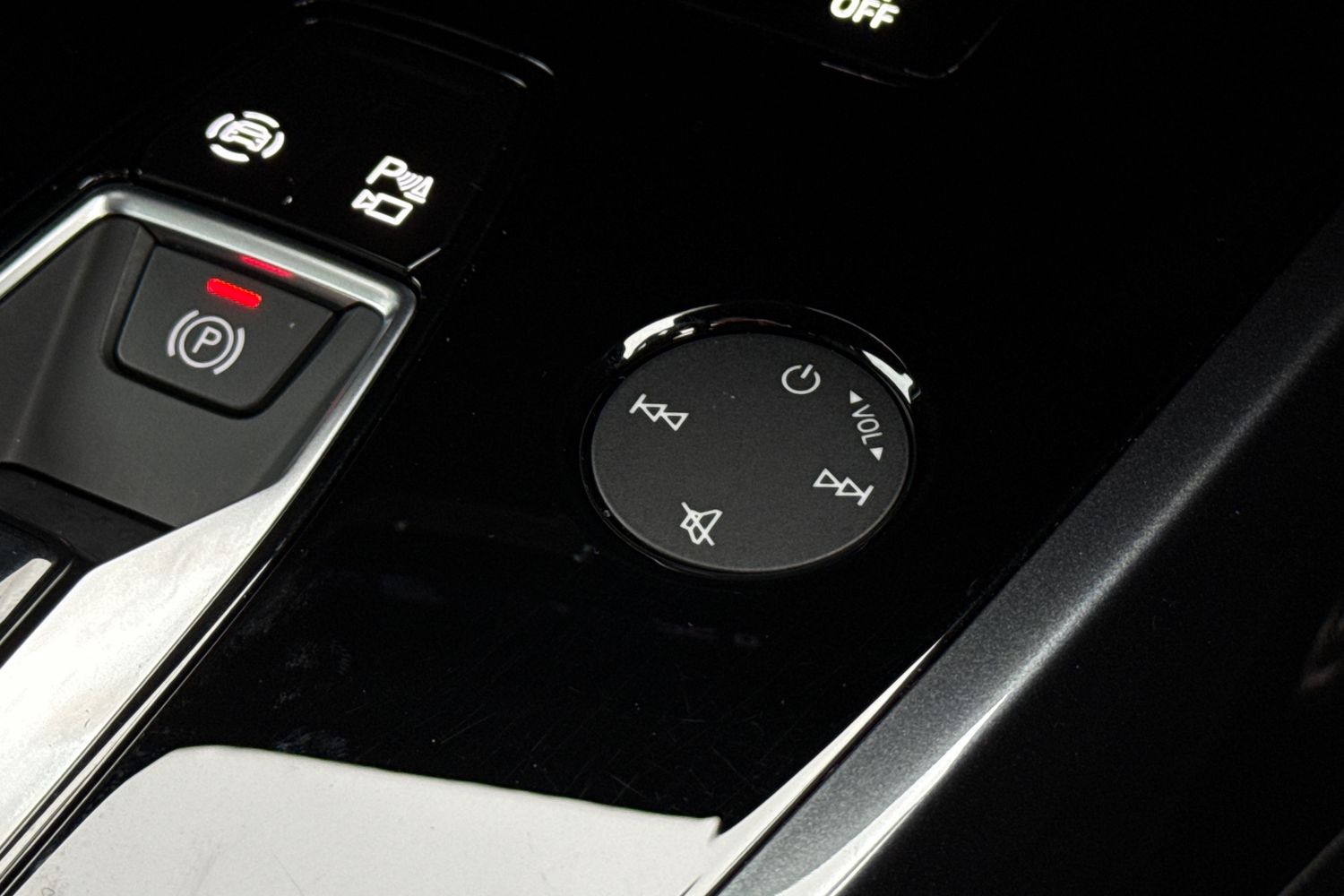 Used Audi Q4 e-tron 2024 for sale - 77032389: Photo 45