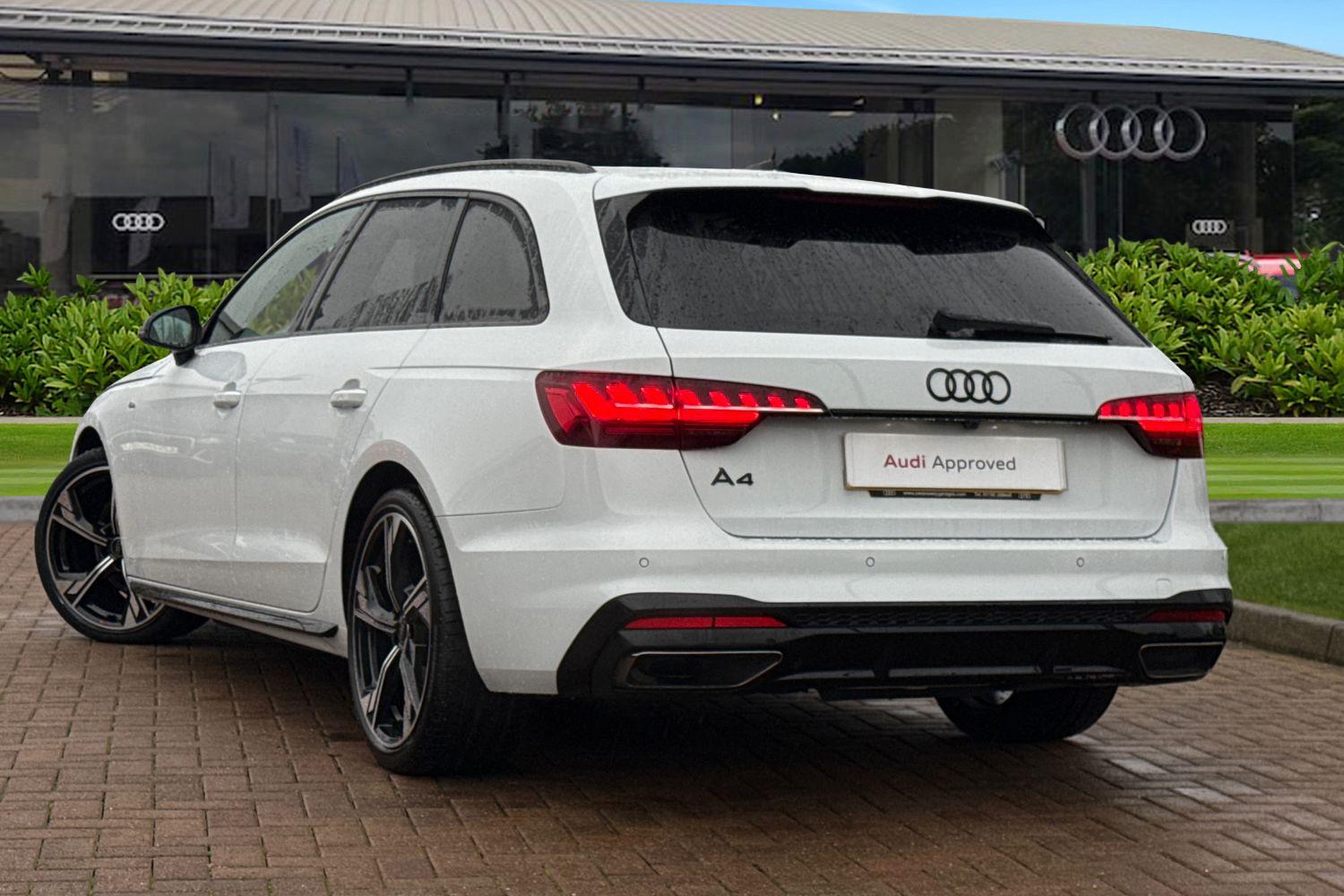 Used Audi A4 2023 for sale - 77000524: Photo 2