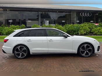 Used Audi A4 2023 for sale - 77000524: Photo