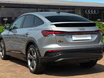 Used Audi e-tron 2024 for sale - 74891453: Photo