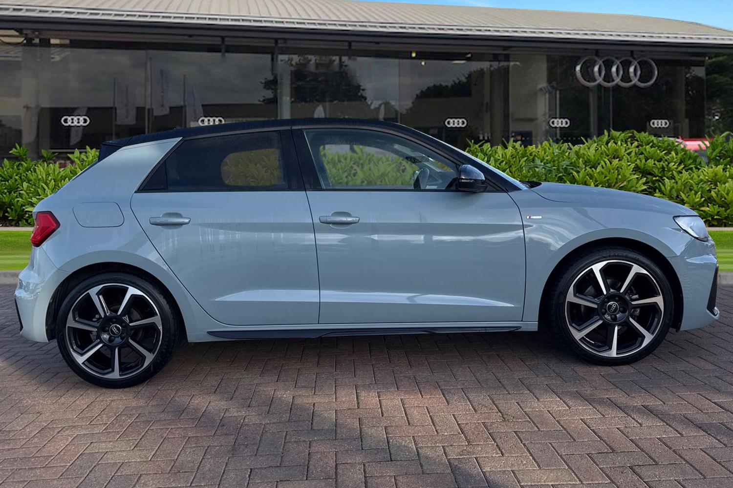 Used Audi A1 2023 for sale - 76636974: Photo 3