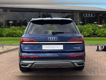 Used Audi Q7 2023 for sale - 79277404: Photo